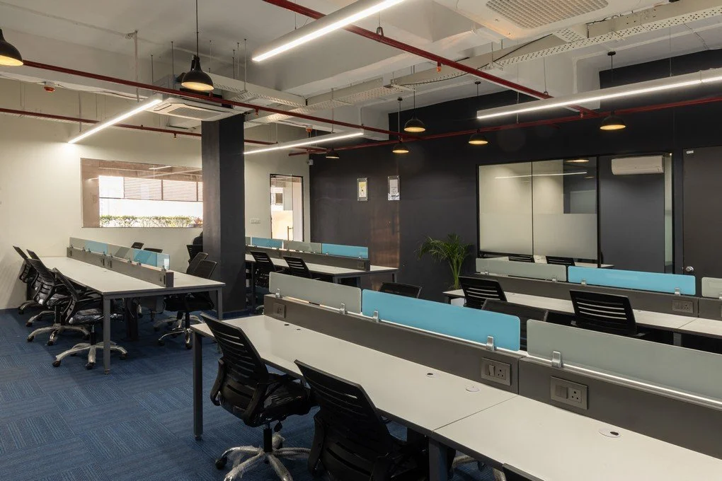 Open workstations at Kursi Cowork, Dumartarai